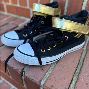 CHUCK TAYLOR CONVERSE ALL STAR black and gold velcro high top